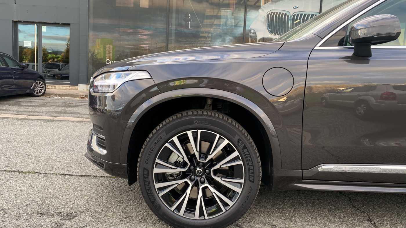 Volvo  XC90 Recharge Core, T8 plug-in hybrid eAWD, Eléctrico/Gasolina, Bright, 7 Asient